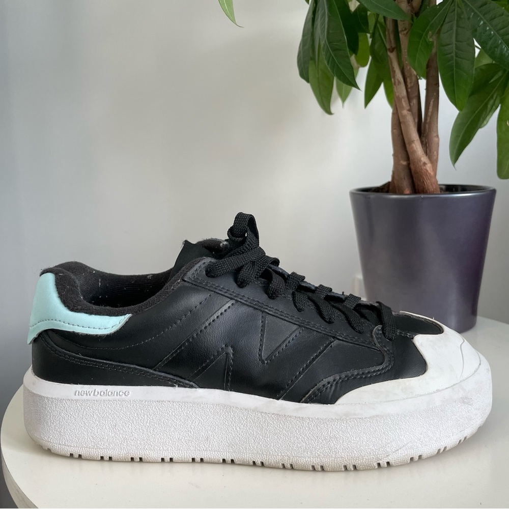 Women Size 7.5 New Balance CT302 Black Bleach Blue CT302LG Shoes 6Y